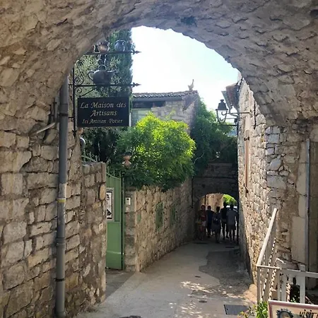 Maison Avec Piscine à L'orée De La Forêt Hébergement de vacances